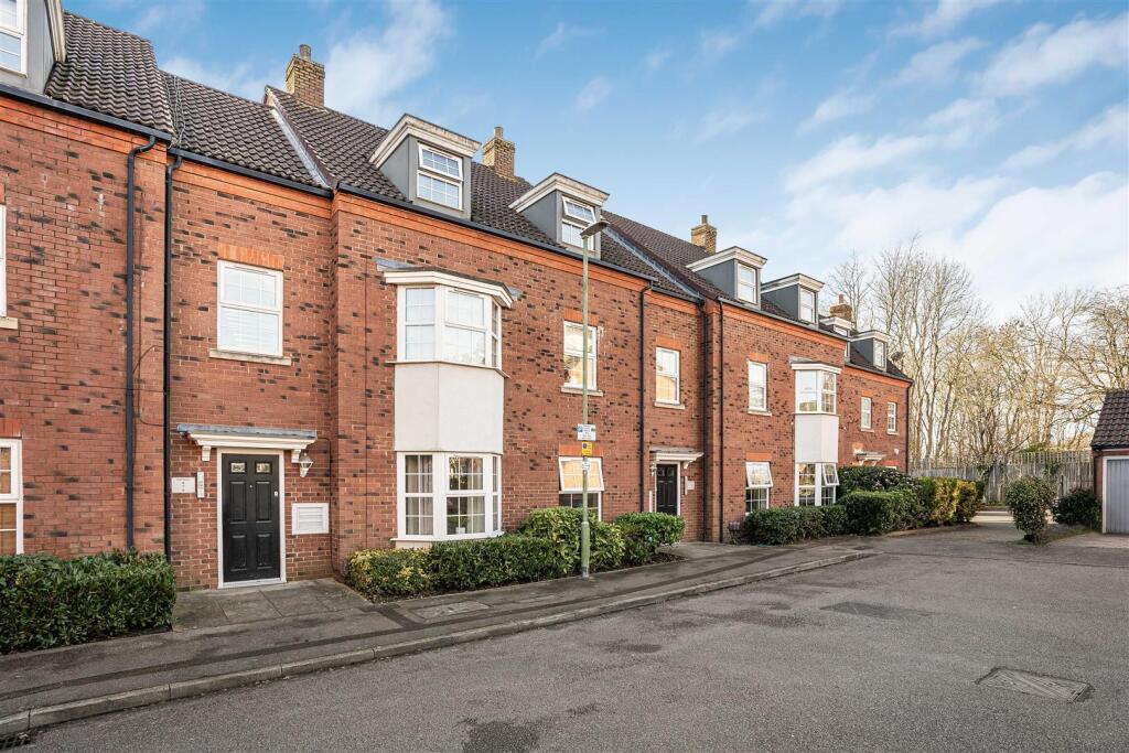 Sefton Court, Welwyn Garden City