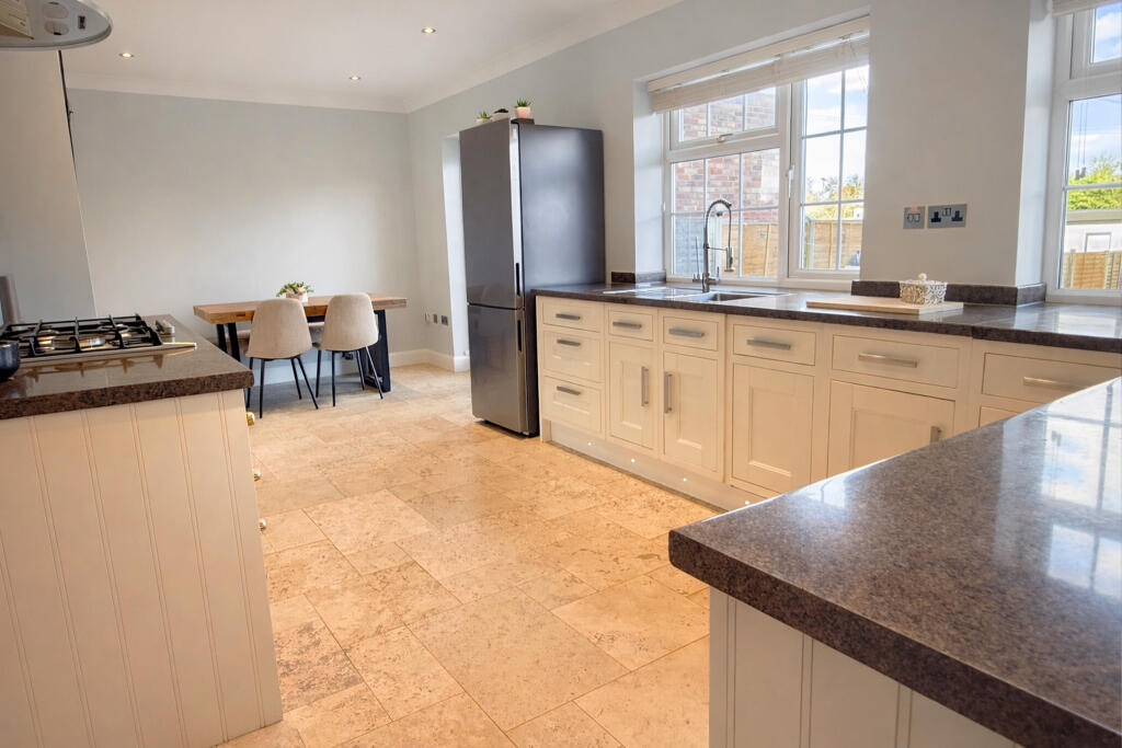 Additional image 9 of Caledon Road, St. Albans, AL2