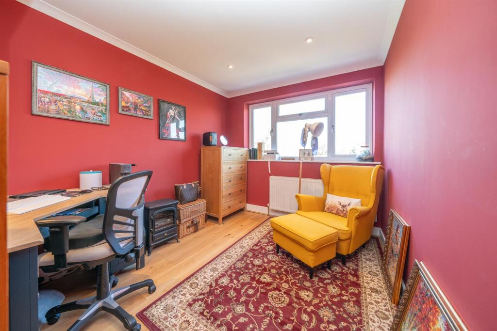 Additional image 31 of Ragged Hall Lane, St. Albans