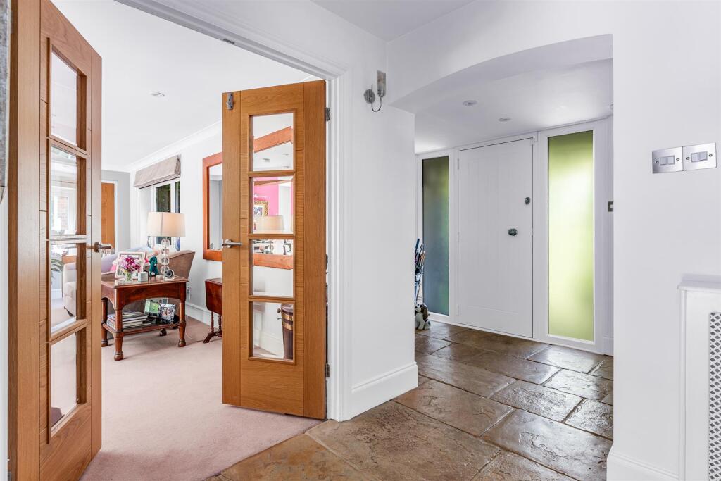 Additional image 5 of Lanercost Close, Welwyn