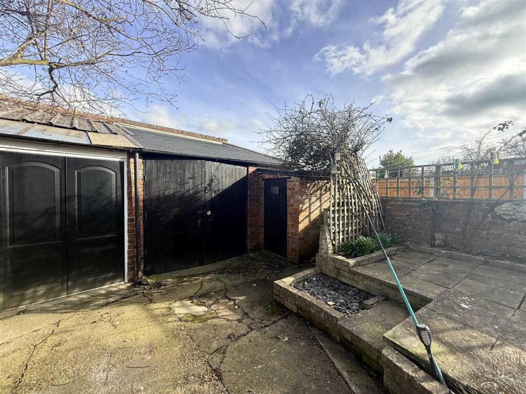 Additional image 21 of Summer Hill, Halesowen