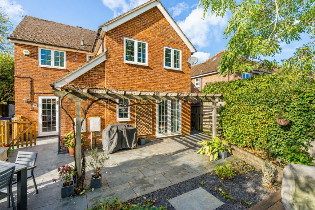 Additional image 4 of Harpenden Road, St. Albans, Hertfordshire, AL3