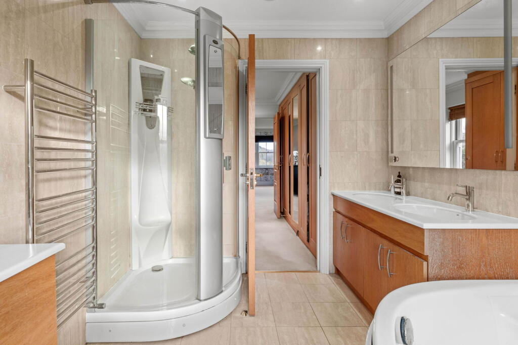 Additional image 36 of Pottersheath Road, Welwyn, AL6 9SY