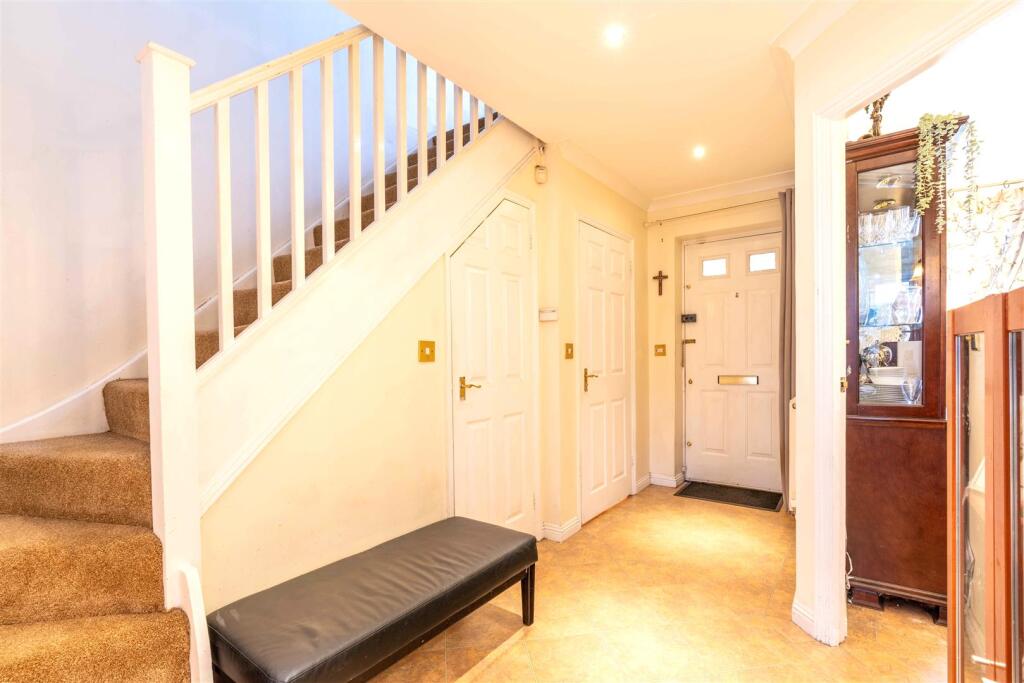 Additional image 10 of Daffodil Close, Hatfield