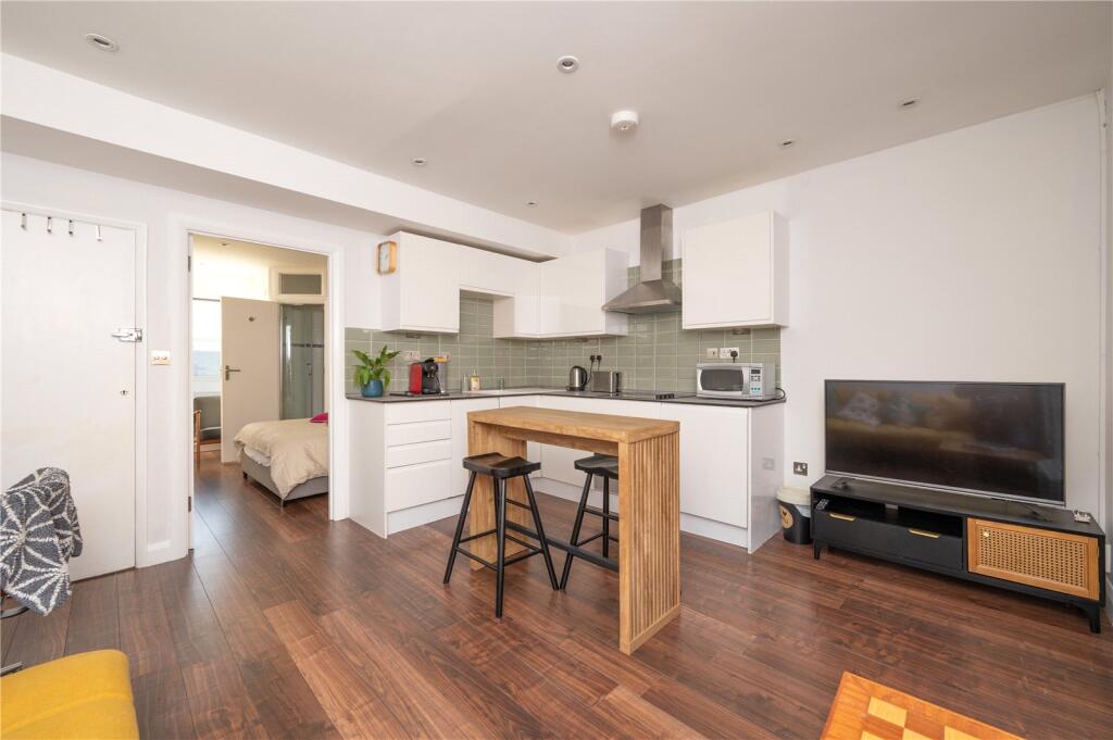 Additional image 7 of Victoria Street, St. Albans, Hertfordshire