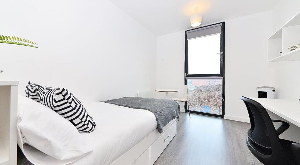 Additional image 8 of Birmingham | Student | September | B5