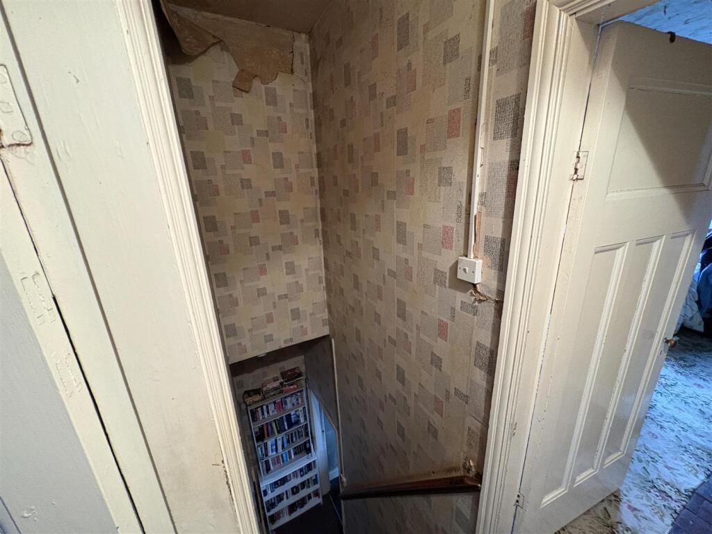 Additional image 24 of Nimmings Road, Halesowen