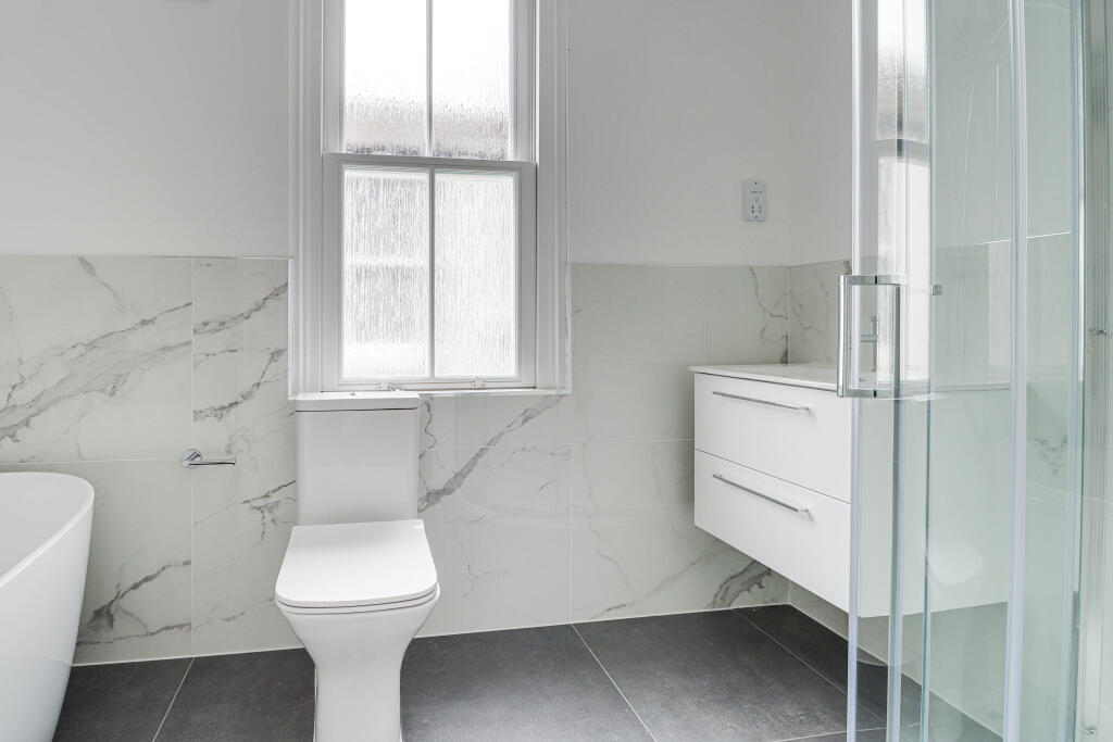 Additional image 6 of Gombards, St Albans, AL3