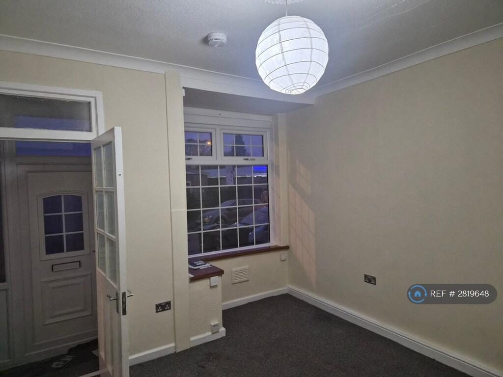 Additional image 2 of Hampton Court Road, Birmingham, B17