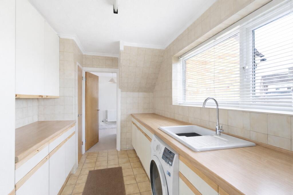 Additional image 5 of Barnfield Road, St. Albans, Hertfordshire, AL4