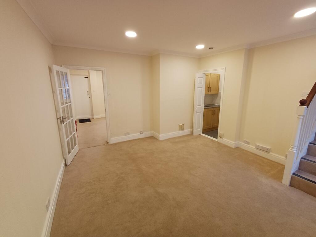 Additional image 7 of 17 High Street, Redbourn, St. Albans, Hertfordshire, AL3