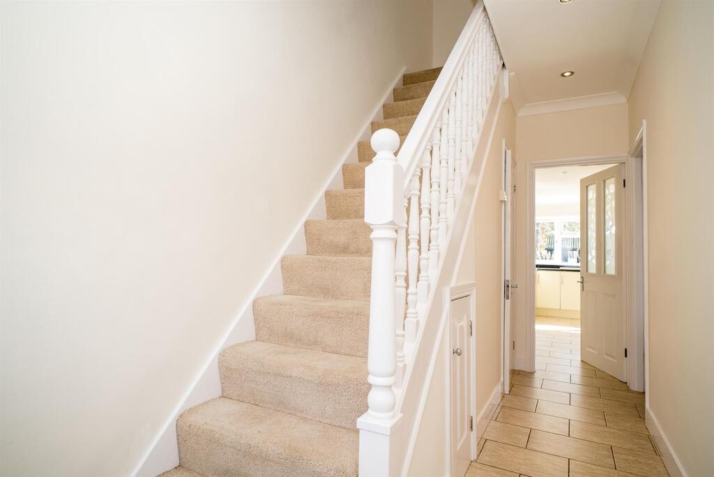 Additional image 12 of Kings Road, London Colney, St. Albans