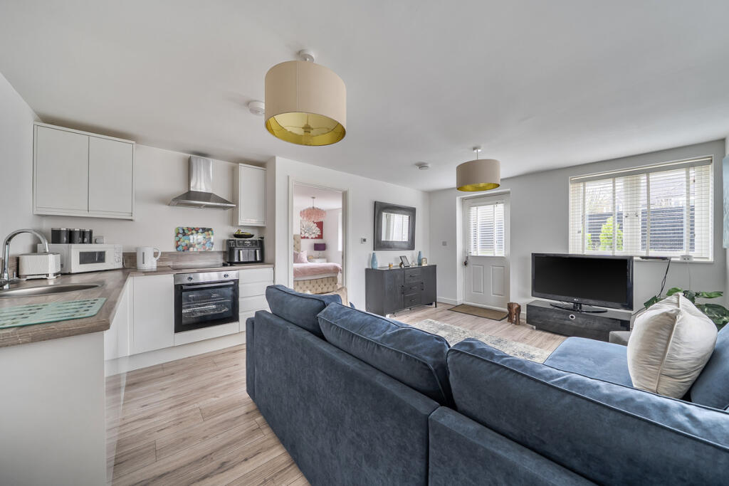 Additional image 17 of Engine Close, Bromsgrove, B60