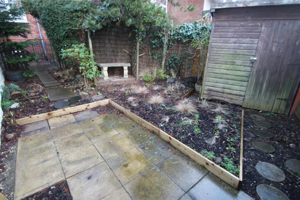 Additional image 18 of Furlong Lane, Halesowen