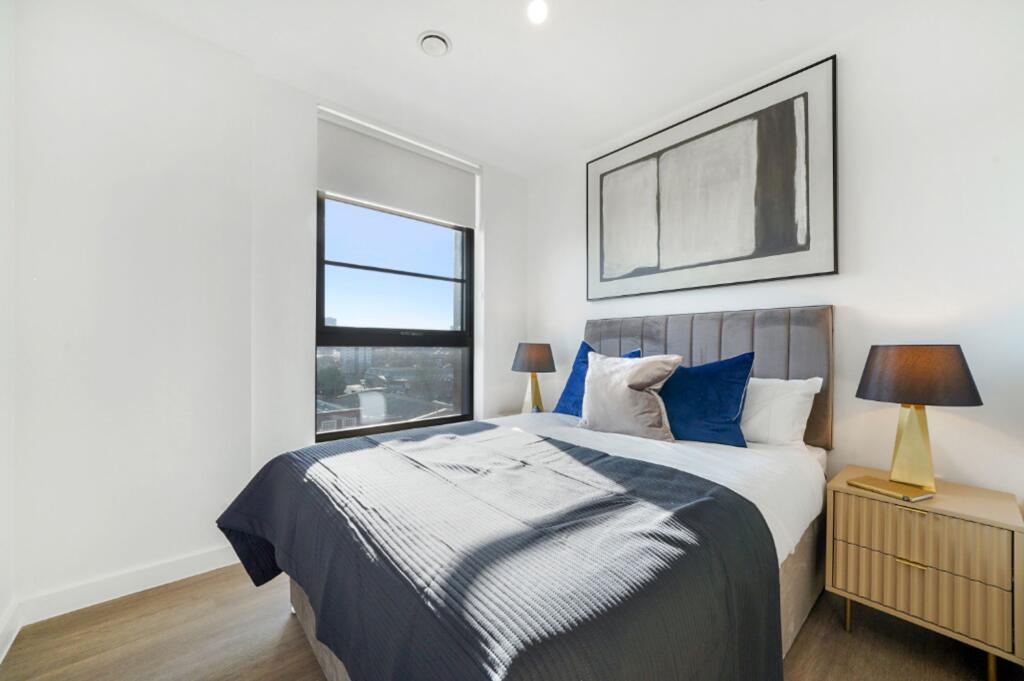 Additional image 75 of Sherlock Quarter, 36 Sherlock Street, B5