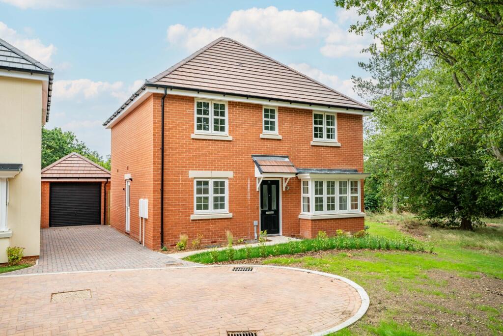 Cane Drive, Hanstead, Bricket Wood, St. Albans, Hertfordshire, AL2