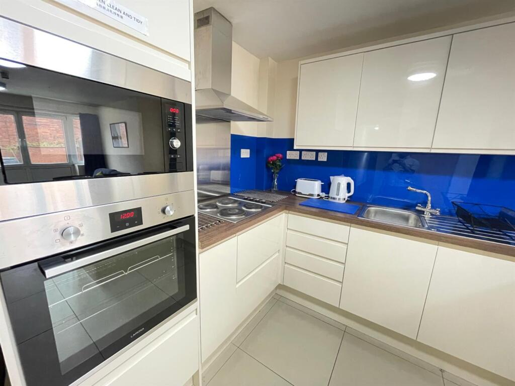 Additional image 10 of 18-20 Dawlish Road