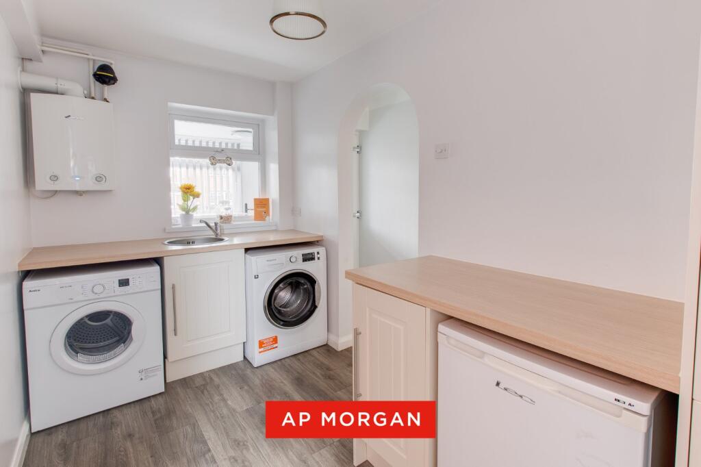 Additional image 8 of Silverdale, Bromsgrove, Worcestershire, B61