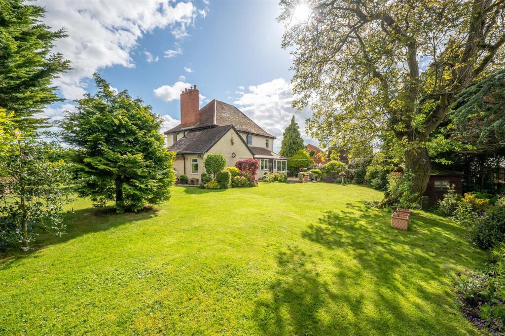 Additional image 25 of Grimpits Lane, Headley Heath