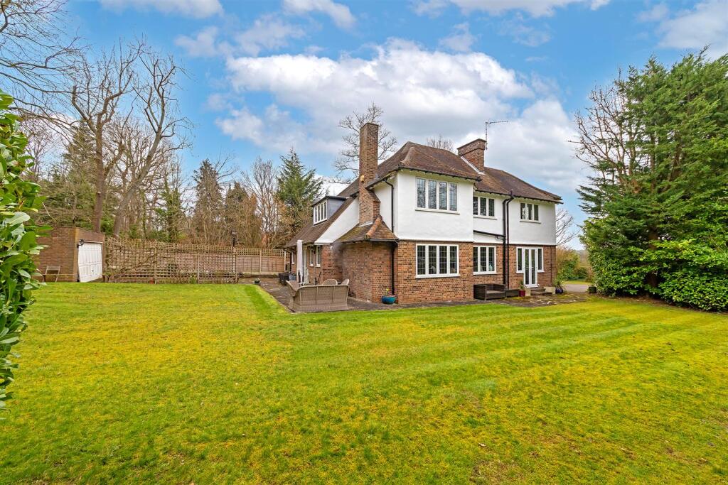 Additional image 32 of Kentish Lane, Brookmans Park