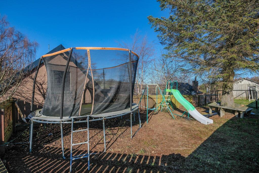 Additional image 22 of An Laroch, Alford