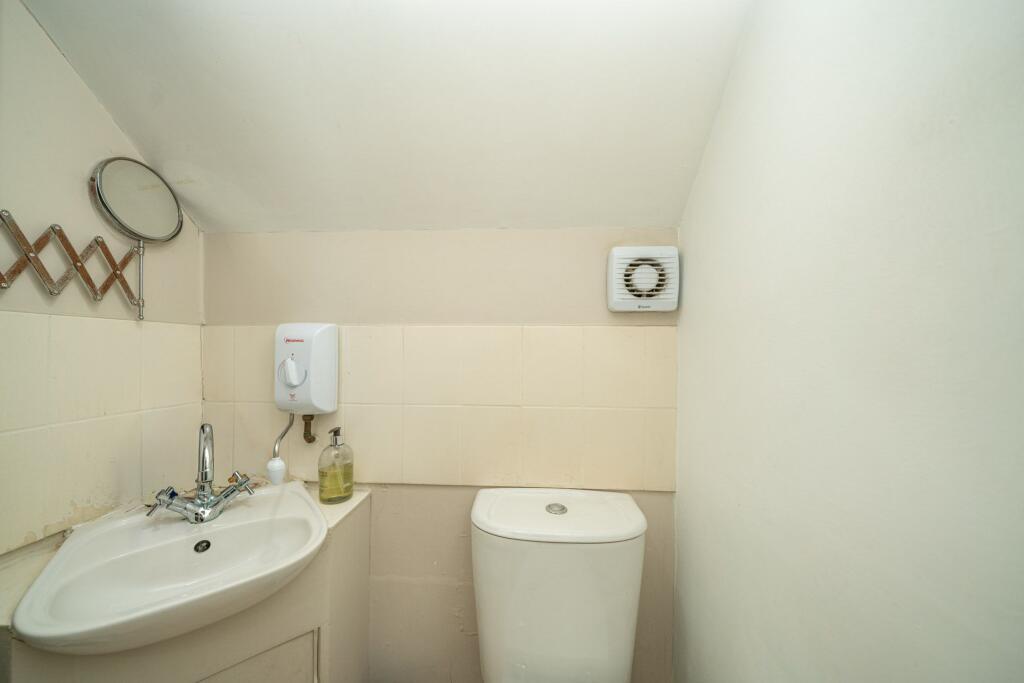 Additional image 11 of High Street, Markyate, AL3