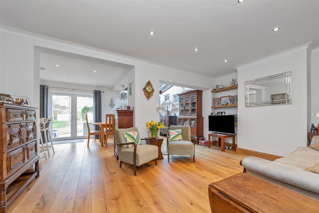 Additional image 15 of Pondfield Crescent, St. Albans