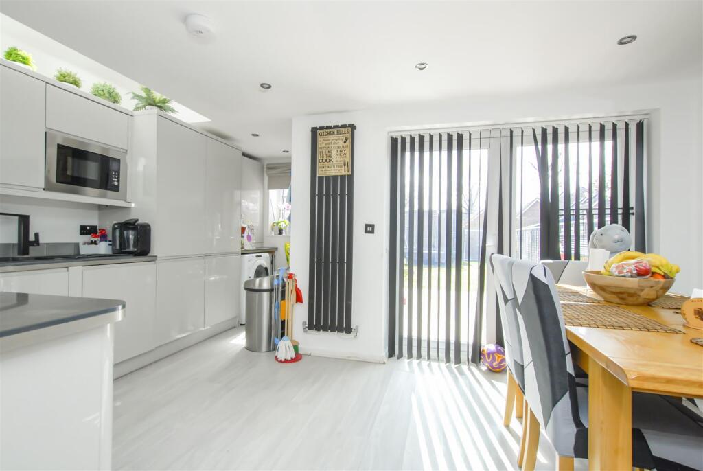 Additional image 12 of Mount Pleasant Lane, Bricket Wood, St. Albans