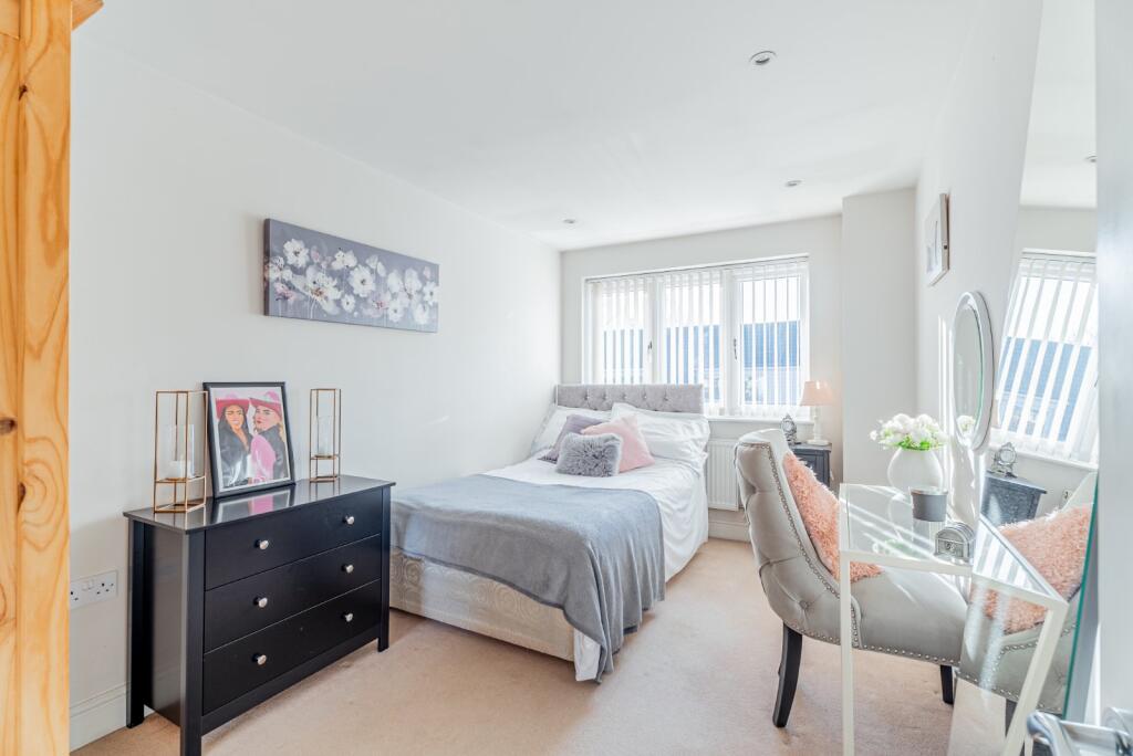 Additional image 11 of Cedarwood Drive, St. Albans, Hertfordshire, AL4