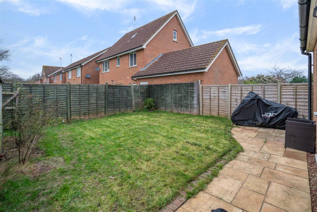 Additional image 21 of Daffodil Close, Hatfield