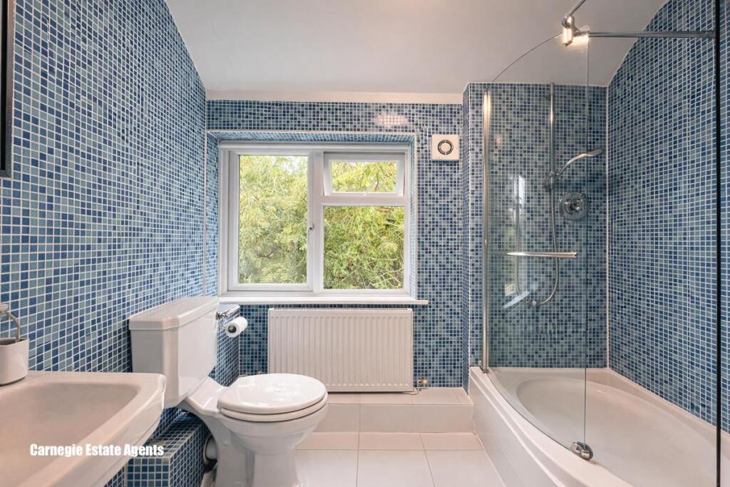 Additional image 18 of Harmer Green Lane, Welwyn