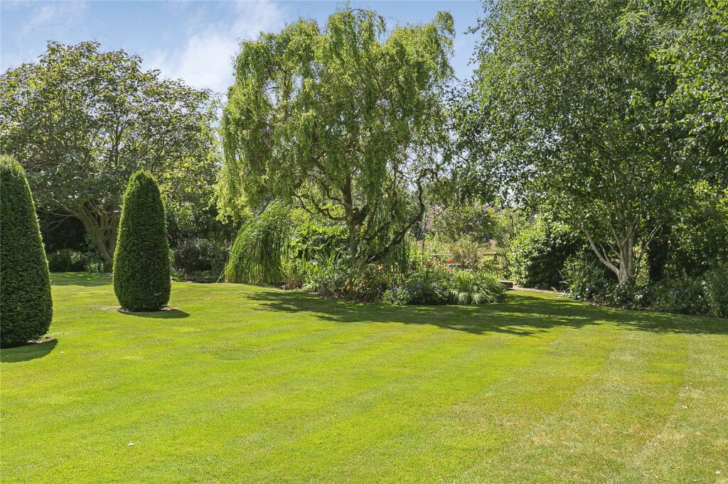 Additional image 45 of Wild Hill Road, Woodside, Hertfordshire, AL9