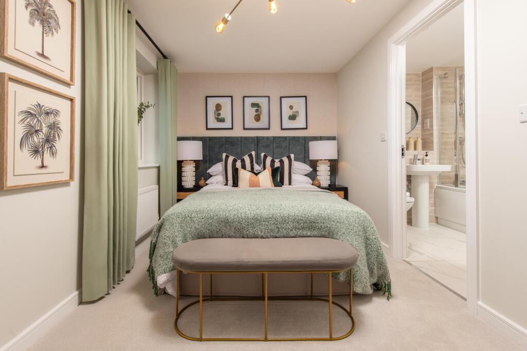 Additional image 8 of Whitford Road
Bromsgrove
B61 7ED