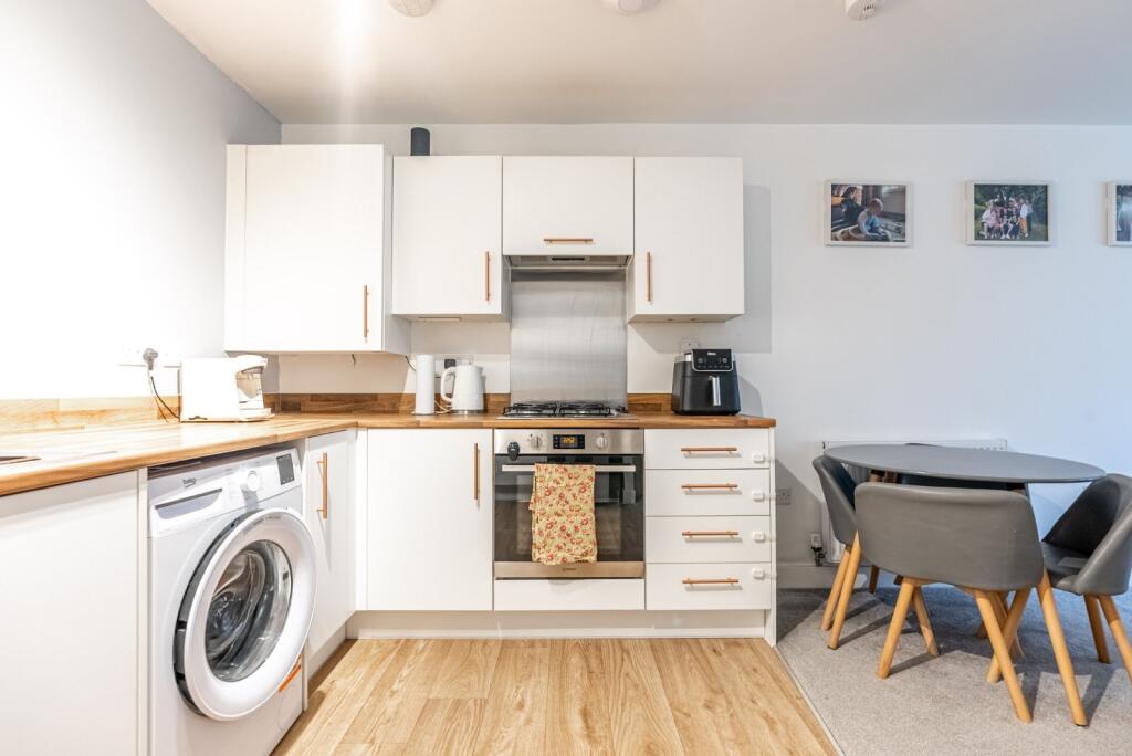 Additional image 5 of Redland Way, St. Albans, Hertfordshire, AL2