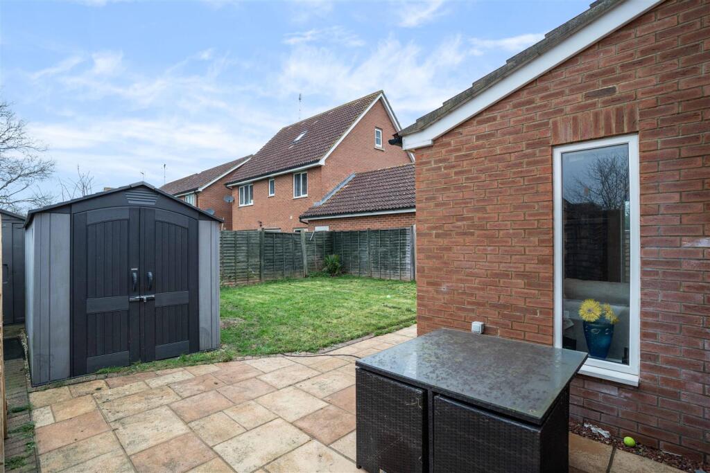 Additional image 20 of Daffodil Close, Hatfield