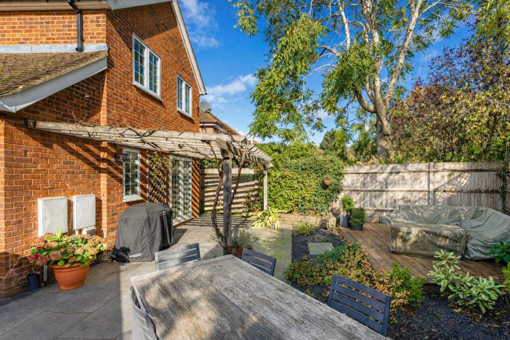 Additional image 16 of Harpenden Road, St. Albans, Hertfordshire, AL3