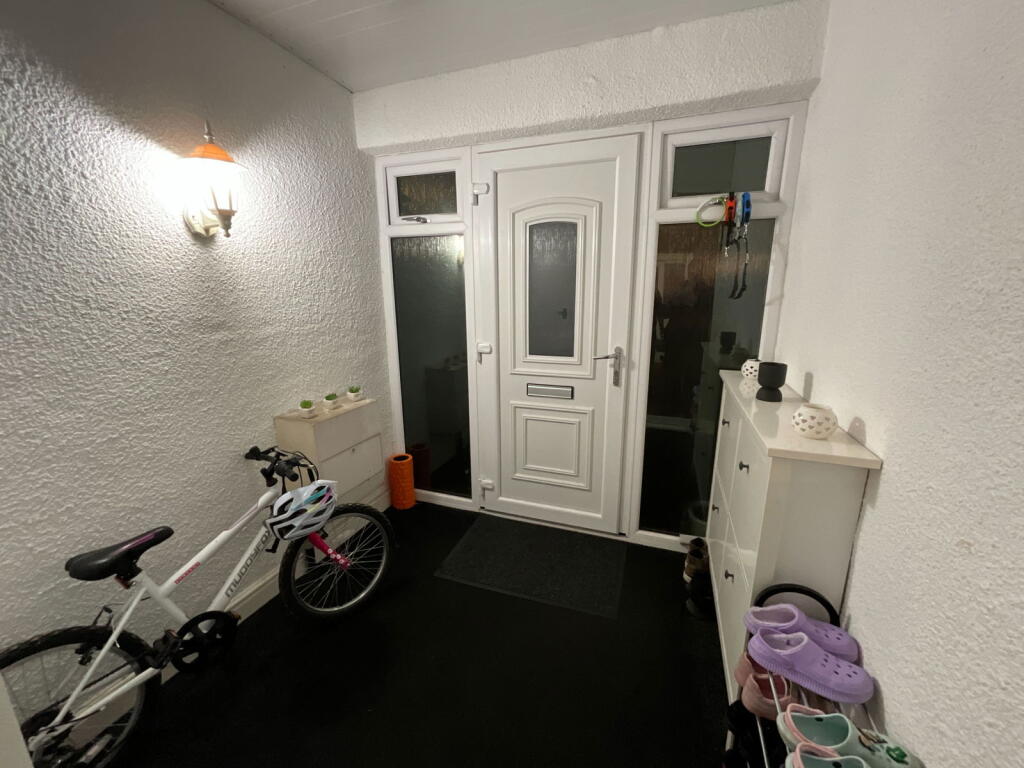 Additional image 8 of HALESOWEN, Abberley Close