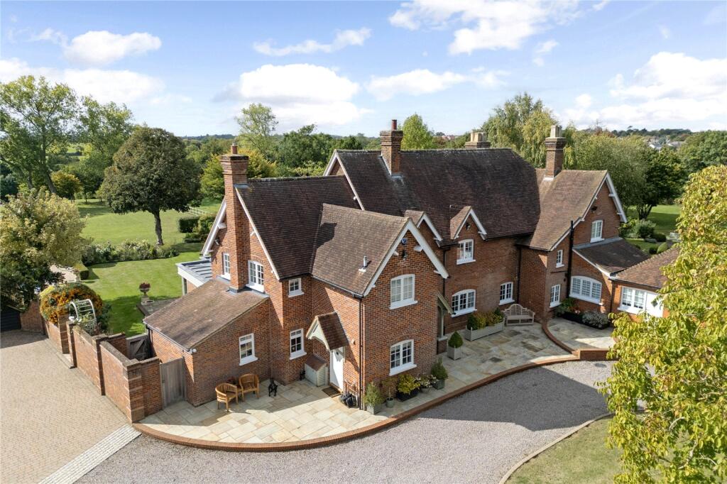 Additional image 28 of Rabley Heath Road, Welwyn, Hertfordshire, AL6