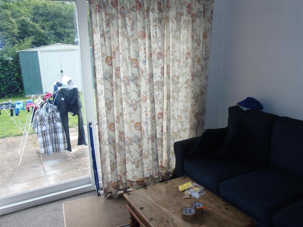 Additional image 5 of Robins Way, Hatfield