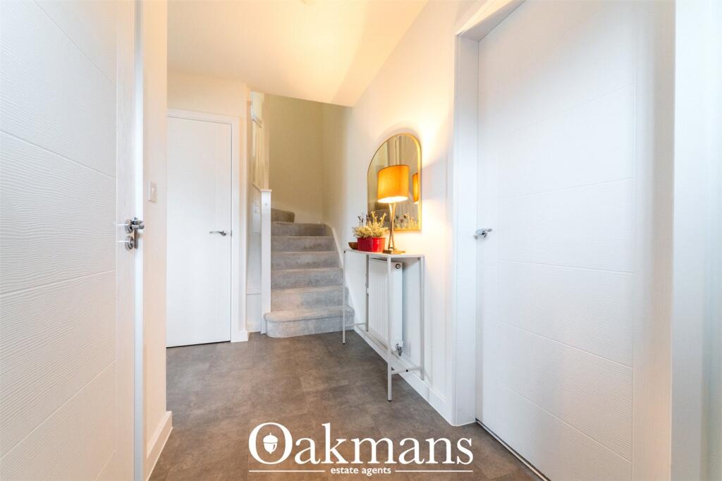 Additional image 8 of Norris Close, Alcester, Warwickshire, B49