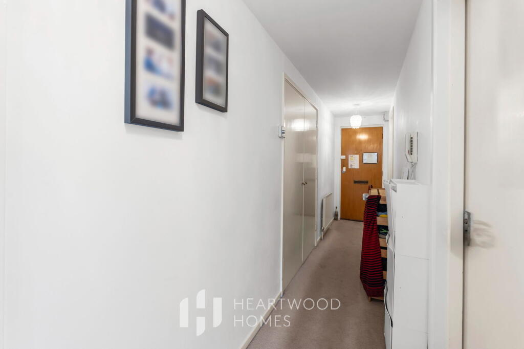 Additional image 13 of Park View Close, St. Albans, AL1 5TT