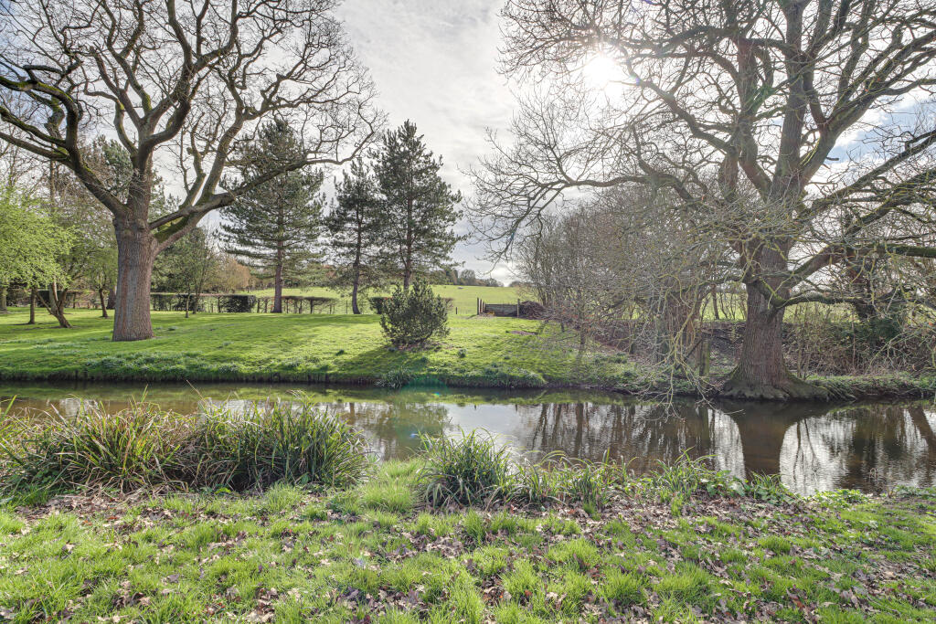 Additional image 23 of Meadow Vale, Wheathampstead, St. Albans, AL4