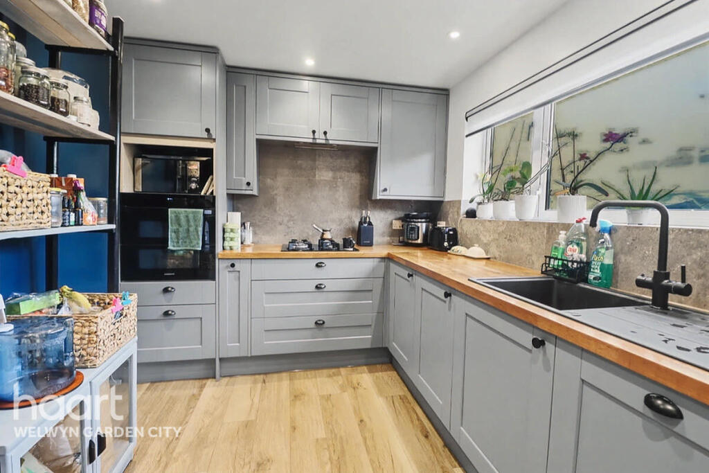 Additional image 6 of Deerswood Avenue, Hatfield