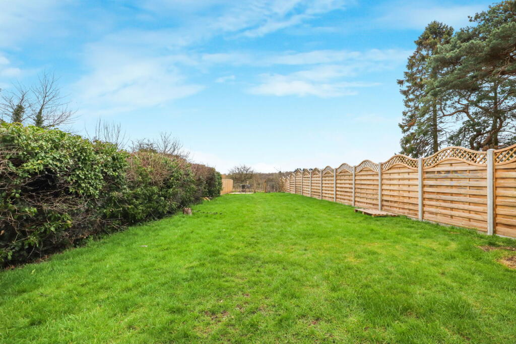 Additional image 18 of Broom Lane, Dunnington B49