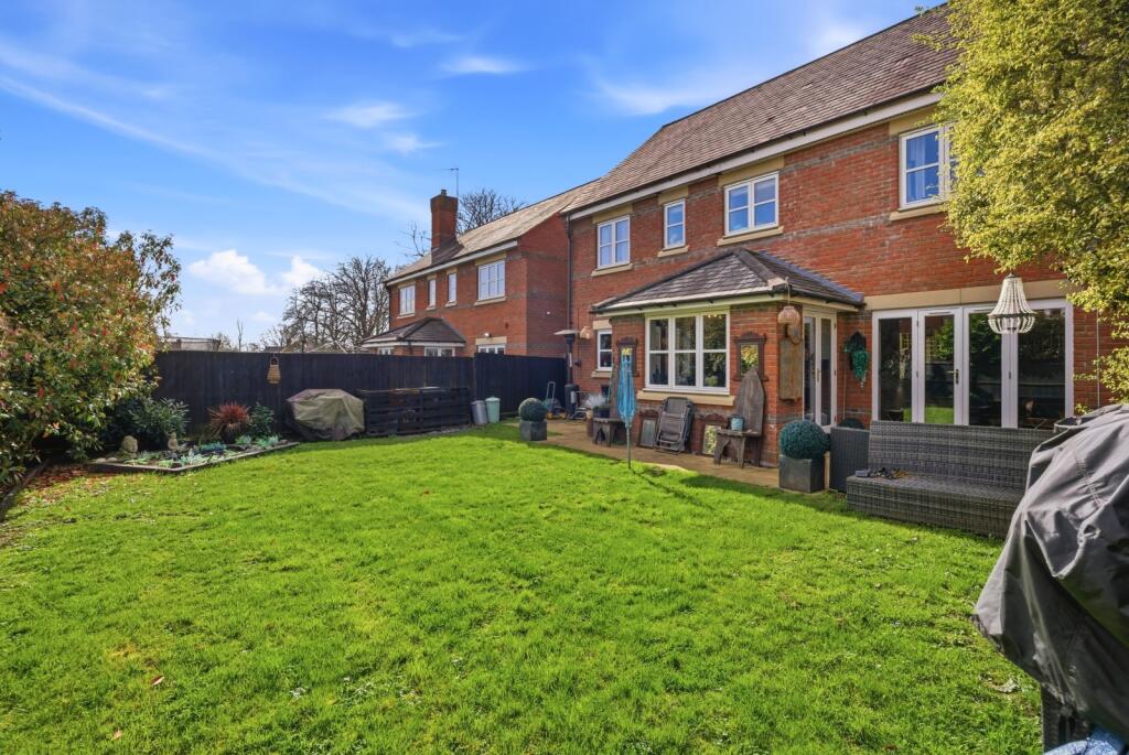 Additional image 21 of Rosemary Drive, London Colney, St. Albans, Hertfordshire, AL2