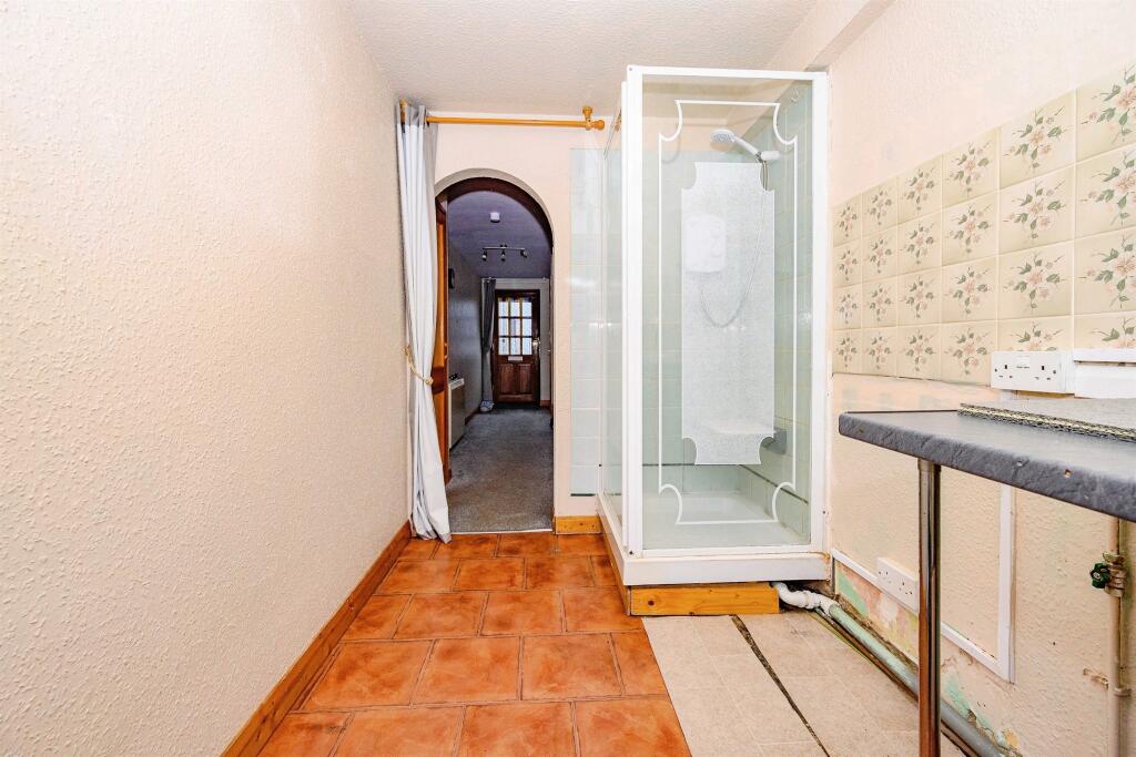 Additional image 11 of Admirals Close, Colney Heath, St. Albans