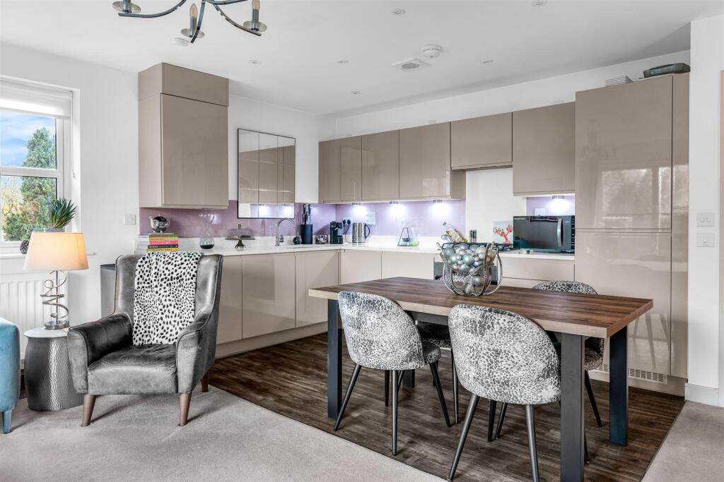 Additional image 3 of Butterwick Way, Welwyn