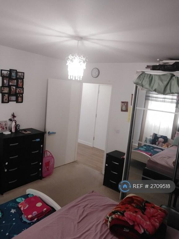 Additional image 8 of Town Centre, Hatfield, AL10