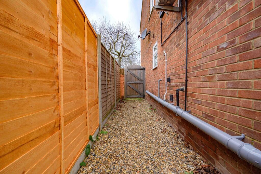 Additional image 29 of Caledon Road, St. Albans, AL2