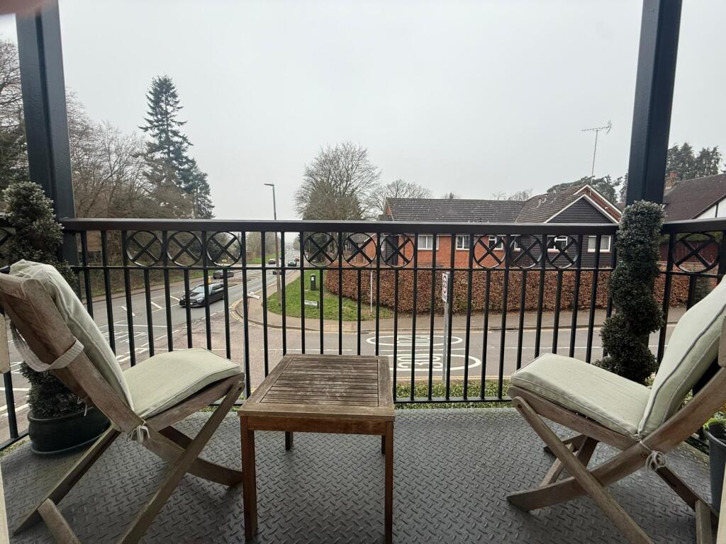 Additional image 3 of Canonsfield Road, WELWYN